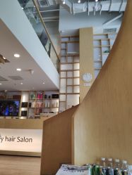 -简法造型·品牌形象店