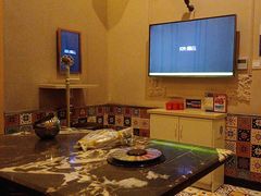 -莹乐迪量贩式KTV(祝桥店)