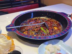-何师傅美蛙鱼头(汉街店)