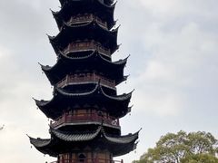 -龙华寺