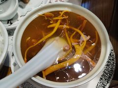 土鸽汤-黄泥岗·地道湖北菜(奥特莱斯店)