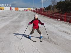 -华彬猛犸滑雪场