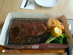 -必胜客(华南摩尔店)