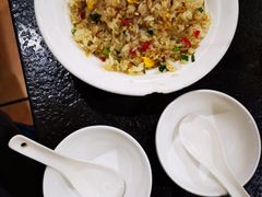 -湘肠香火锅店(团结湖店)