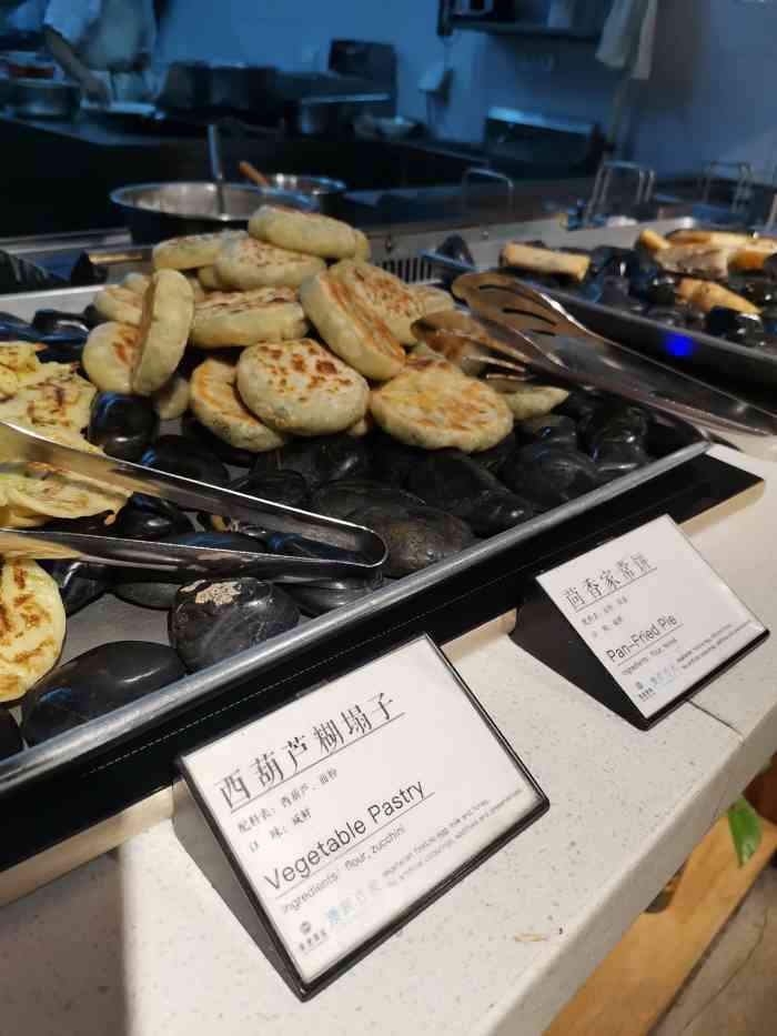 素虎(前门店)-"前门店的素虎素食自助餐从开业以来光顾了很.