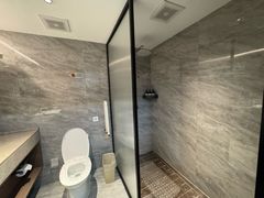 -南宁凤凰宾馆(火车站地铁站店)