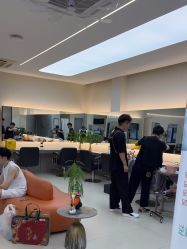 -优尚·烫·染·店