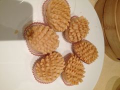 榴莲酥-唐宫海鲜舫