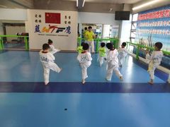 -上海蓝鹰跆拳道健身俱乐部