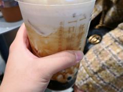 -奈雪的茶(亨特国际广场店)