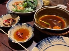 -Cuc Gach Quan Restaurant