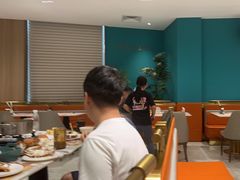 -金马门国际美食百汇(珞喻路店)