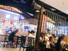 大堂-怪噜范·老贵阳街头名小吃(汇金星力城店)