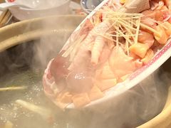 -邹开喜·炭炉鸡煲·海鲜火锅(虹口足球场店)
