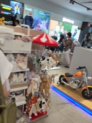 -国际蓝孩(万象天地店)