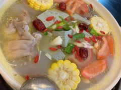 山药猪蹄牛肉汤锅-花水湾红太阳牛肉汤锅