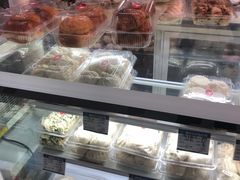 -白玉兰食品(中山公园龙之梦店)