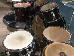 -柏斯音乐艺术中心·钢琴·吉他(世纪金源店)