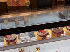 -花花卷卷·鲜食蛋糕(静安久光百货店)
