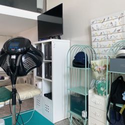 -黑奥秘脱发白发中心