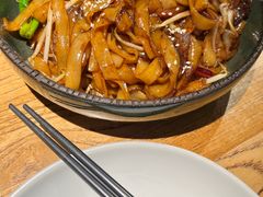 -潮粥荟·潮汕砂锅粥(朝阳大悦城店)