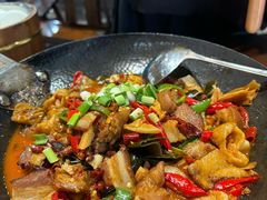 -富正毅三下锅(体育馆店)