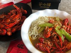 -沪小胖小龙虾(淮海中路旗舰店)