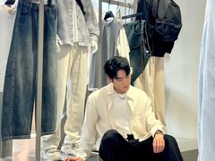 -王府井奥莱临潼小镇(临潼店)