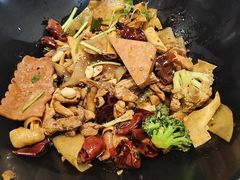 -醉人椒麻辣香锅(王府井喜悦店)