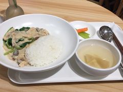 -轻蔬不用等·素食(江苏路店)