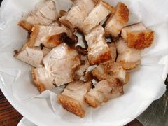 脆皮烧肉-园林美食城·本土农家菜(杨和镇店)