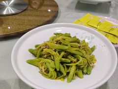 黄花菜炒肉丁-煎饼卷大葱·非遗传承·潍坊菜(十笏园店)