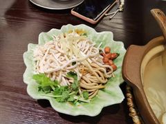 -古都历食南京菜·烤鸭·鸭血粉丝·汤包(南京博物院店)