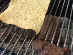 烤豆皮-海拉尔碳烤羊腿烤鸽子(吕营店)