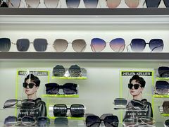 -潘多拉眼镜·蔡司依视路明月(潘家园店)