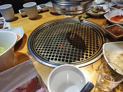 -唯成•韩国炭火烤肉 유성고기