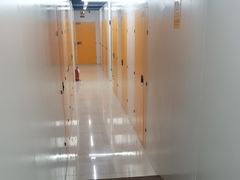 -安东易迷你自助仓储寄存仓库(杨浦店)