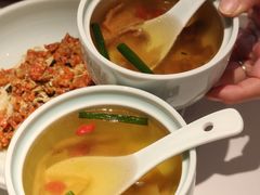 -裕兴记•蟹黄面馆(人民广场店)