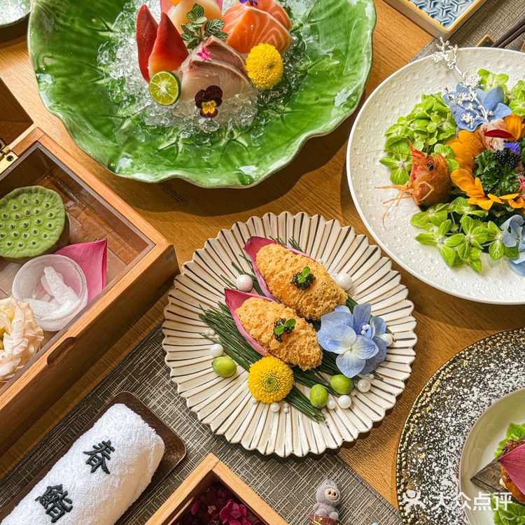 在玄武湖!被Labubu可爱到原地跺jio