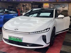 -鑫鹏浩汽车服务有限公司(荔海春城店)