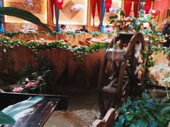 -老滇山寨•云南特色菜•地方菜•民族风情歌舞表演(金碧店)