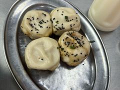 -老上海食惠裡小籠包生煎包