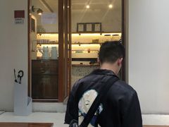 -Line 咖啡(石厦花园店)