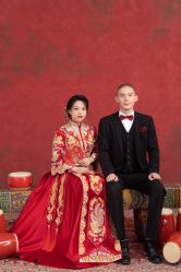 点击看大图 -挪娅婚纱摄影皇家会所