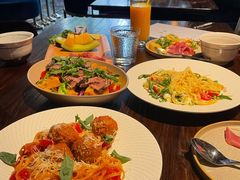-Brut Eatery悦璞食堂(建国东路店)