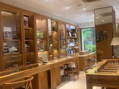 -宝丽眼镜(湖墅店)