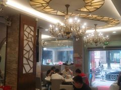 -渝君重庆火锅(嘉宾路店)