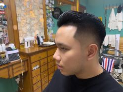 -小戈男士复古理发馆barber shop