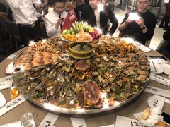 -日进一片海.生腌海鲜火锅.宵夜烧烤(三里屯总店)