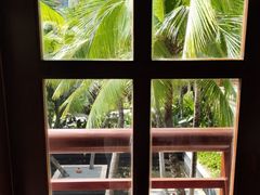 -亚龙湾喜来登·美景台大堂吧